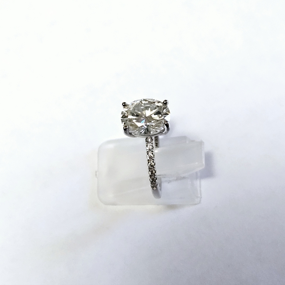 Genuine 3 Carat Moissanite Ring in 18k over Sterling Silver Sz 8! - Picture 11 of 13